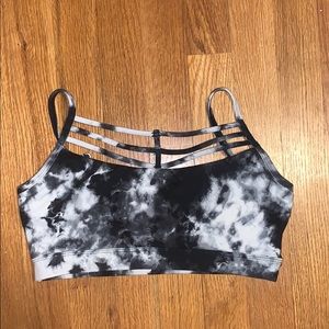 NWOT SPORTS BRA